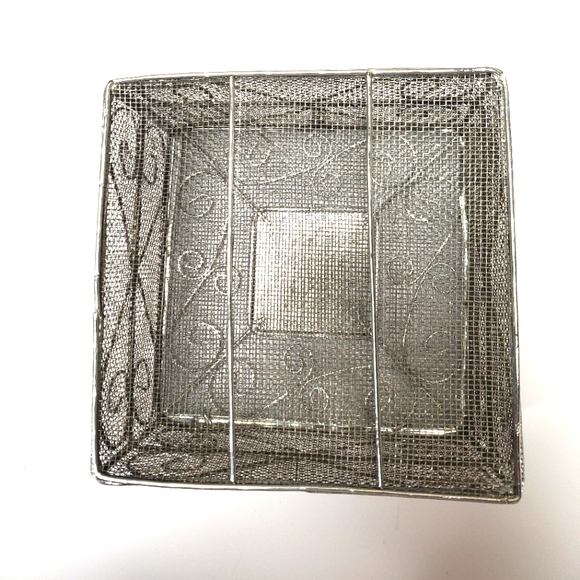 Curio box and round holder silver mesh mirror top 4.5 inch square 2.7 inch tall - Picture 9 of 14